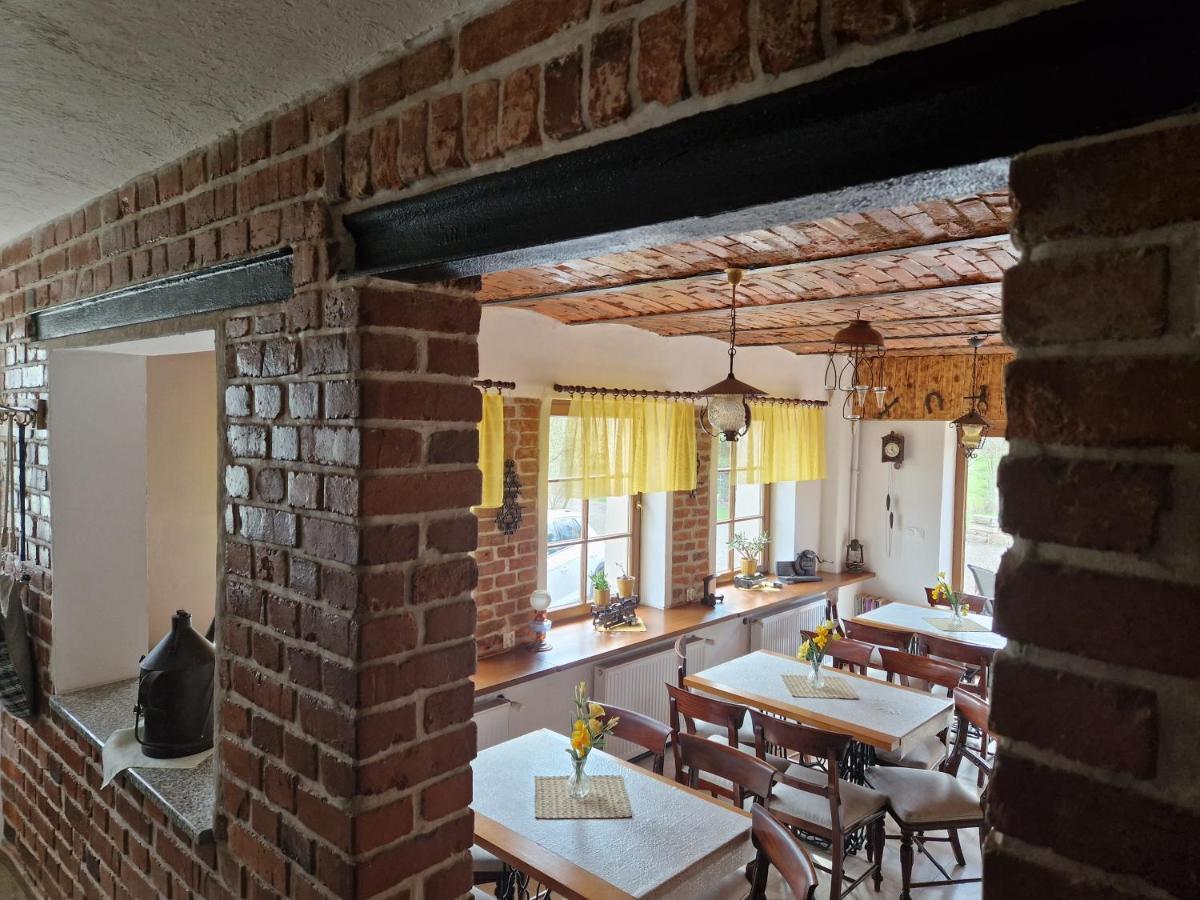 Stara Kuznia Radkow Hotel Luaran gambar