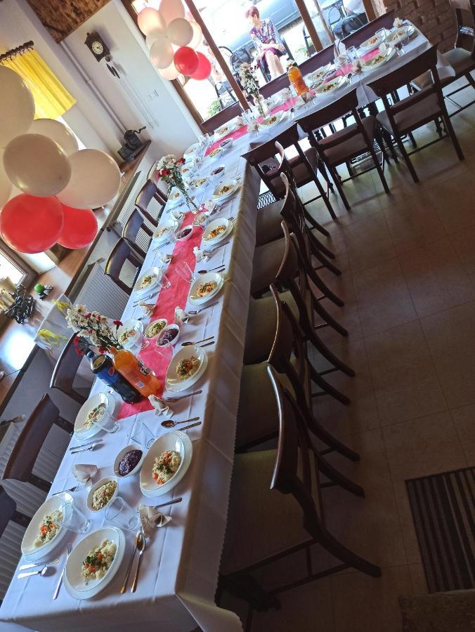Stara Kuznia Radkow Hotel Luaran gambar